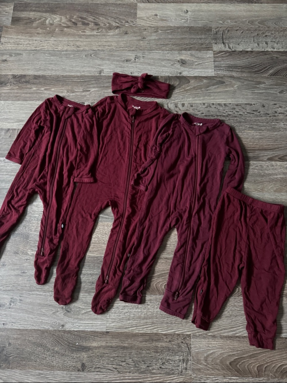 VARIOUS SIZES BUNDLE - Kyte BABY Burgundy items.